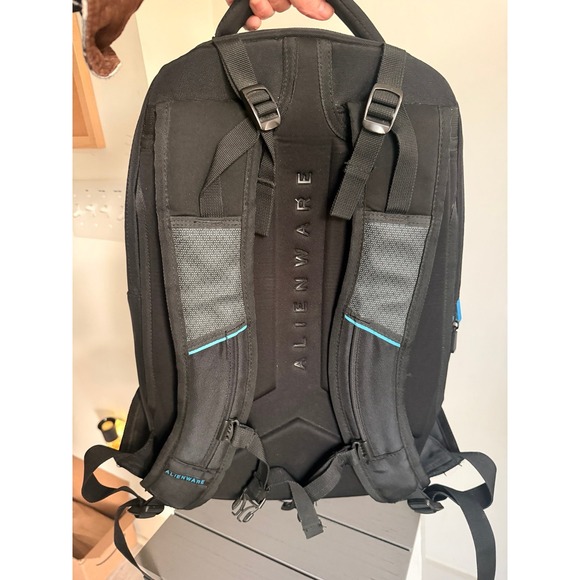 Alienware Vindicator 2.0‎ gaming backpack blue black - Picture 3 of 12